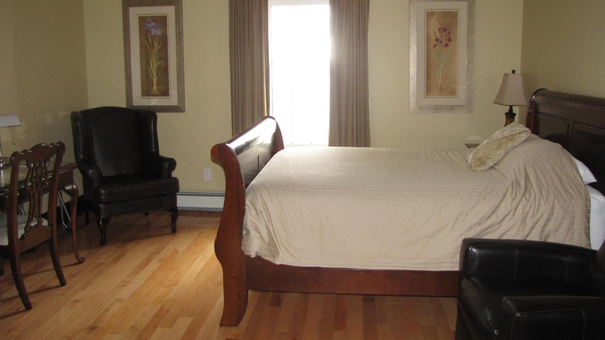 Spanish Bay Inn, Canada Sydney Ngoại thất bức ảnh